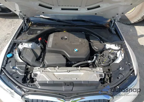 2019 BMW 330I xDrive z USA, uszkodzony, nr VIN WBA5R7C58KAJ81614